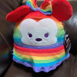 New Minnie Pride Collection  Squish mallow