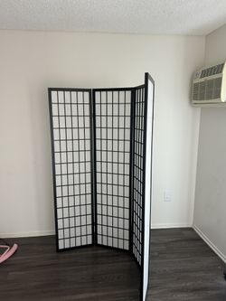 Salon/Room Divider