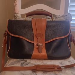Dooney & Bourke Vintage Leather Pebbled Briefcase ALL weather 90's Shoulder Satchel -Black 
