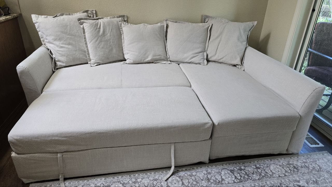 Ikea Holmsund Sleeper Sectional Sofa/sofa bed