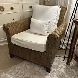Large Pottery Barn Bedroom Wicker Chair 