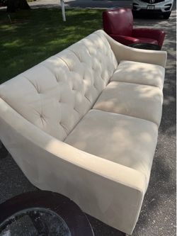 Macy’s 3 Seater Sofa - Off white - NON SMOKERS
