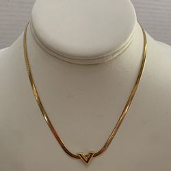 V Herringbone Necklace 