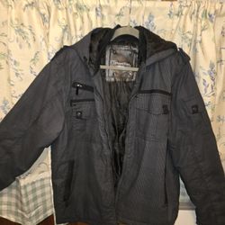Men's Coat Medium