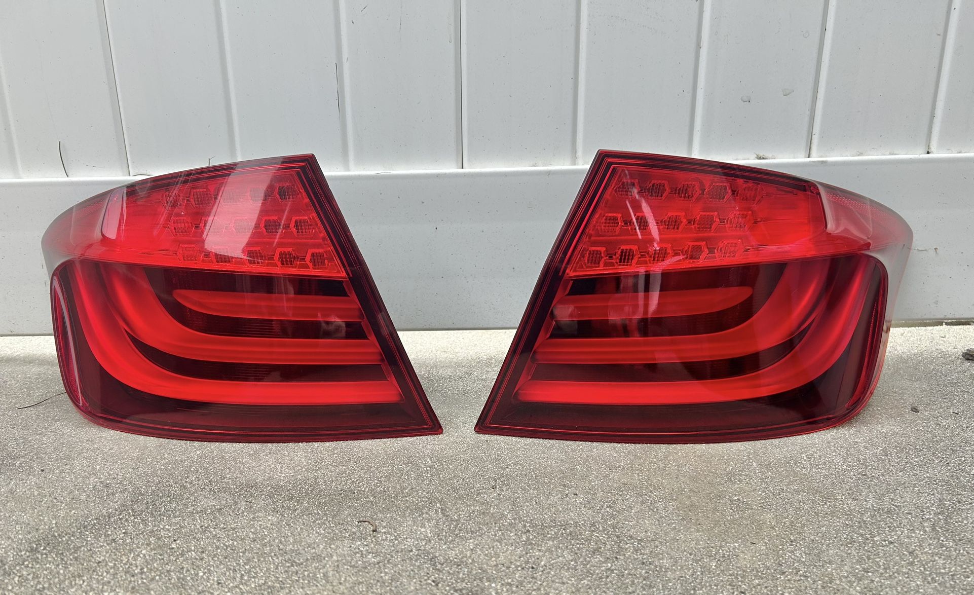 2011-13 BMW 5 Series Tail Lights