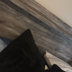 Moving Sale Bedroom Set Queen 