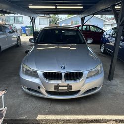 2009 BMW 328i Sedan 4D