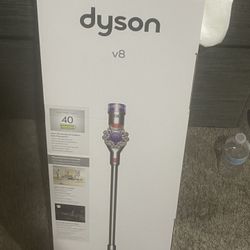 Dyson V8 Cordless Vacuum