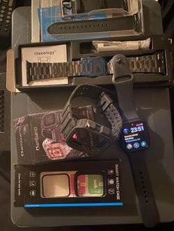 Apple Watch 6 with Accessories 44mm