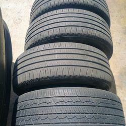 205/50/17 SET OF 4 TIRES 75-85% TREAD DOT 11/21 EXCELLENT CONDITION