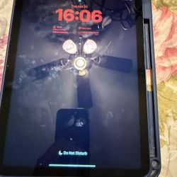 Apple iPad 10th Gen