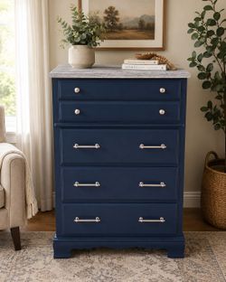 Bassett Solid Wood 5-Drawer Chest – Refinished