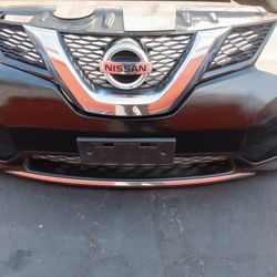 2014-2016 Nissan Rogue Complete Front Bumper With All The Accessories.