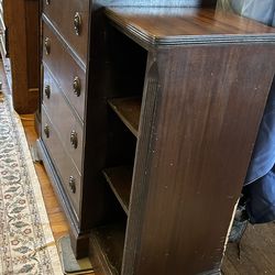 Secretary with side shelves