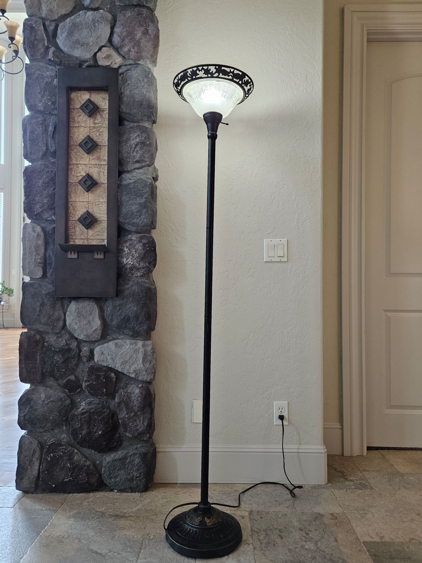 Vintage Floor Lamp 6'