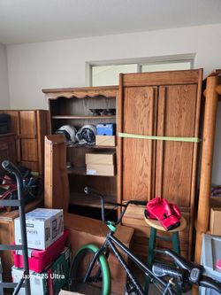 Oak Wood Bookcase with Shelves