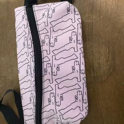 Skysdalimit fanny pack
$35