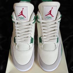 Jordan 4 retro Sb “Pine Green” size 9.5