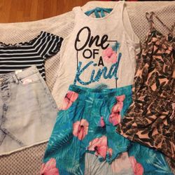 Girl's Summer Clothes - Size 14/16