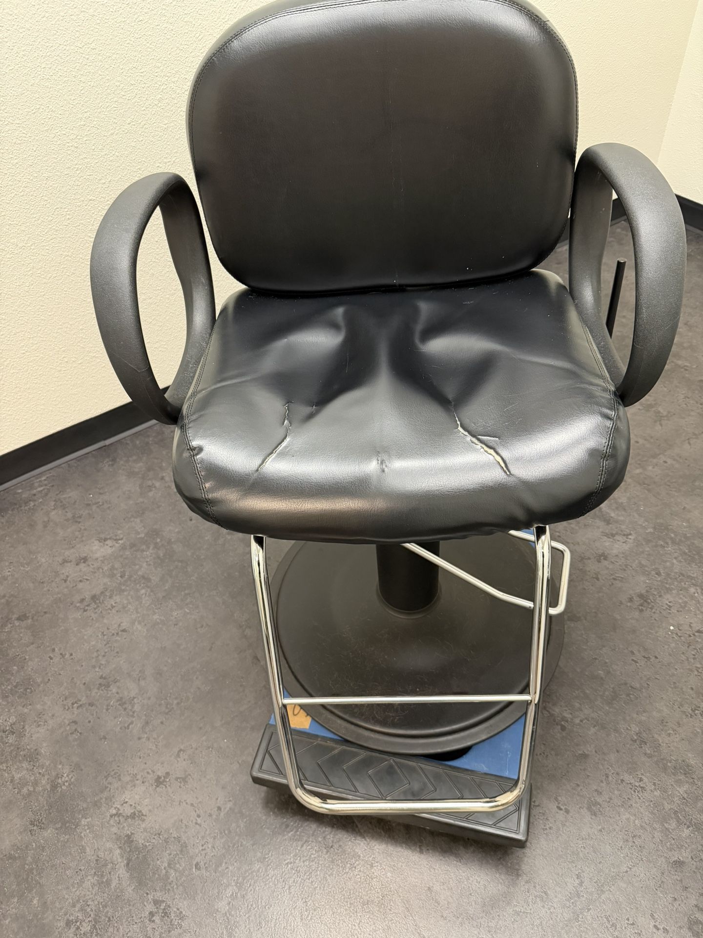 Salon Stylist/Barber Hydraulic Chair