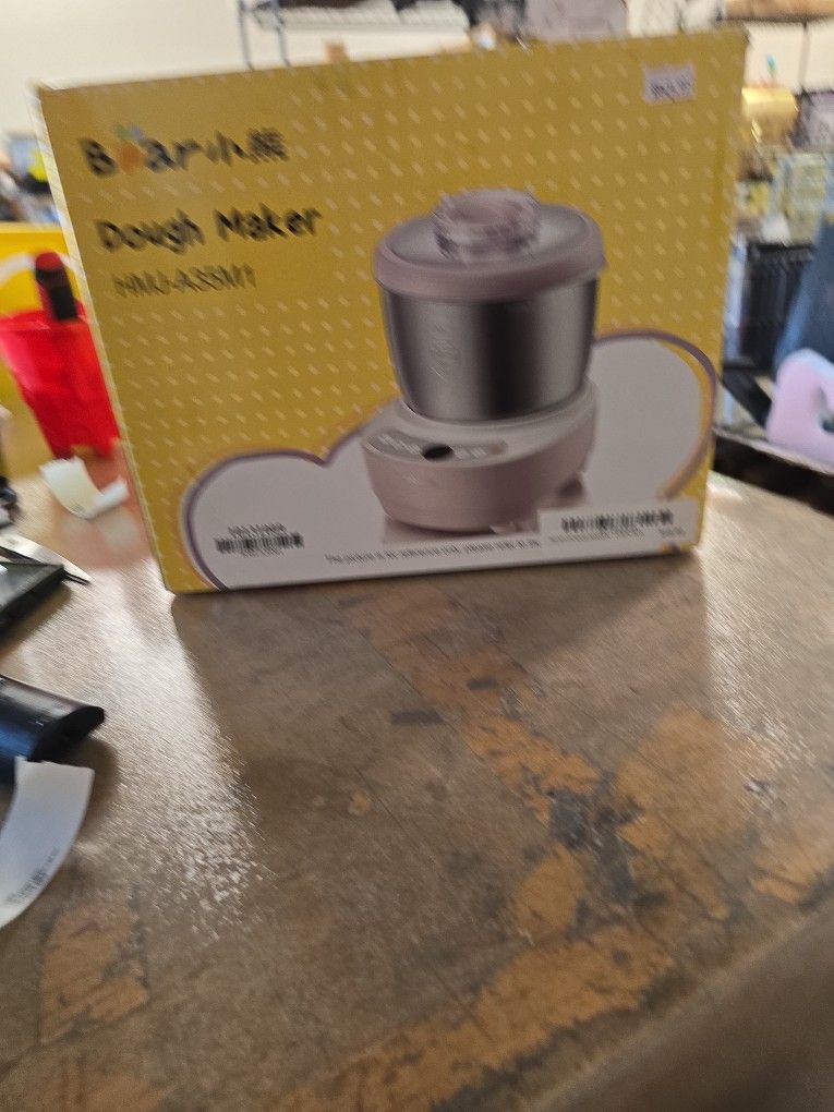 Bear Electric Dough Maker 3.7 Quart