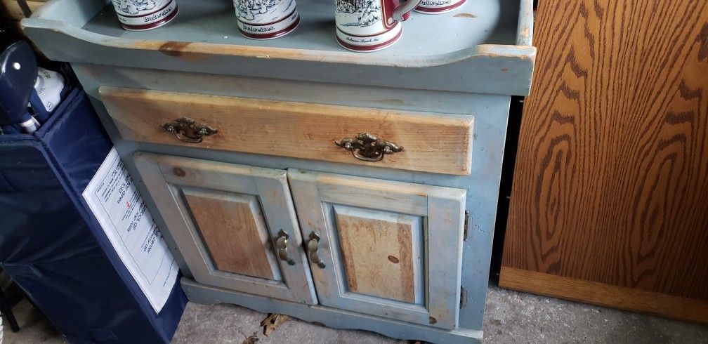Dry Sink Great Shape