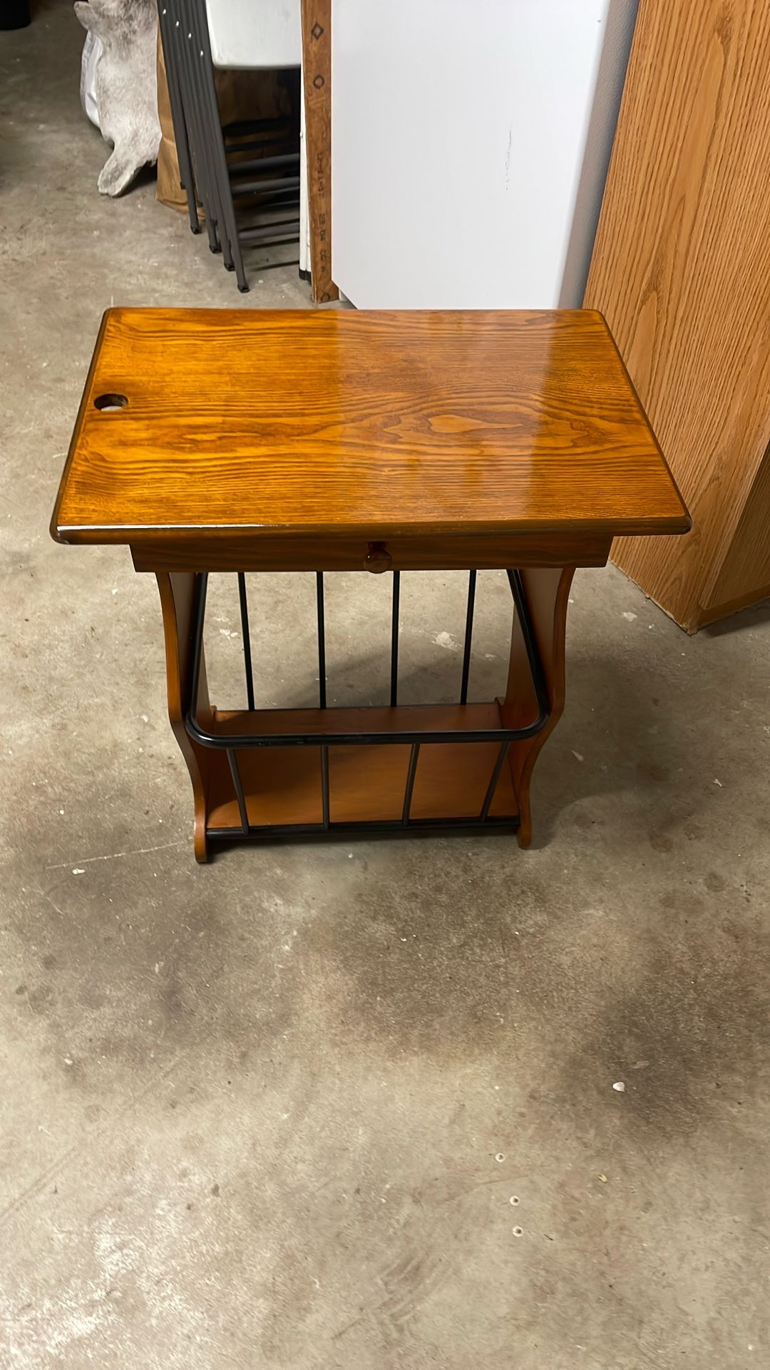 Book table with one drawer