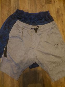 Nice men shirts sz XXL and XL