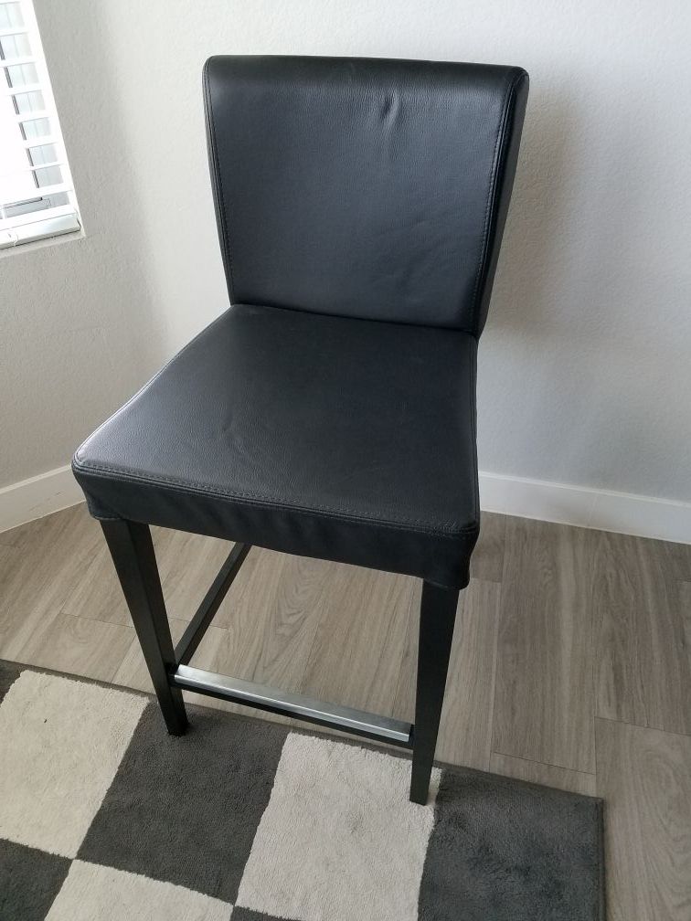 Leather Bar Stool