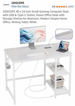 40 x 24 Inch Small Gaming Computer Desk with USB & Type-C Outlet, Home Office Desk Black color