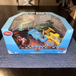 Disney Store  Disney Pixar Cars Deluxe Hot Rod Set