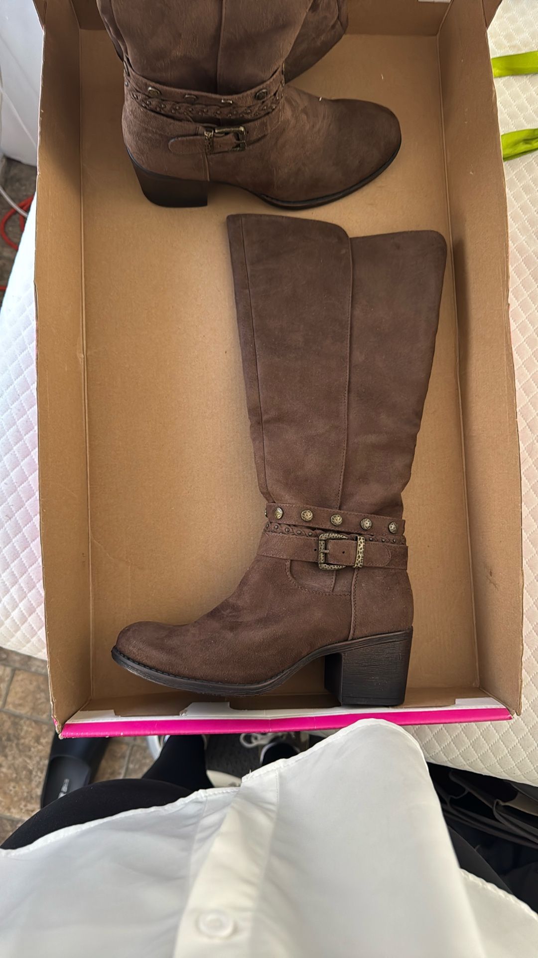 Brown Boots! 
