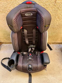 Graco Child Car Seat / Booster Seat – $45