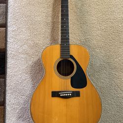 Yamaha SJ-180 Acoustic Guitar Natural