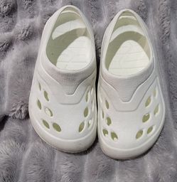 Toddlers water sandals