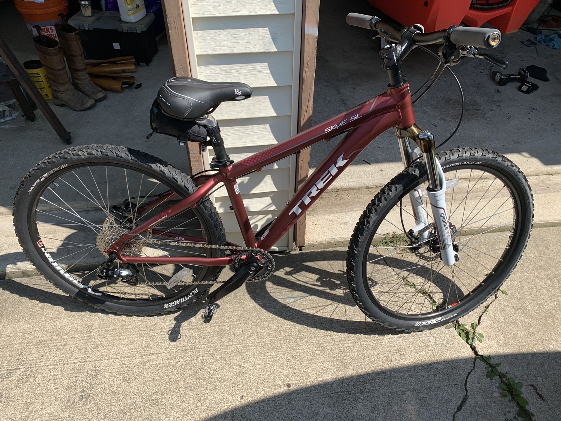 2018 Trek Skye SL women’s mountain bike