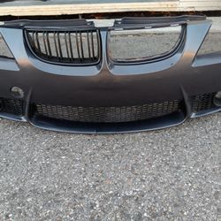 2006-2011 Bmw 328i Sedan M Series Front Bumper Cover With Grill. 