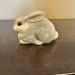 Vintage Ceramic Bunny Rabbit Easter Sitting Spring Figurine Japan