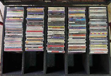 Music CD’s Excellent Condition Apx 575