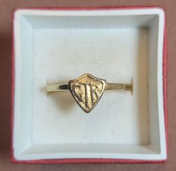 14K Solid Yellow Gold CTR Ring