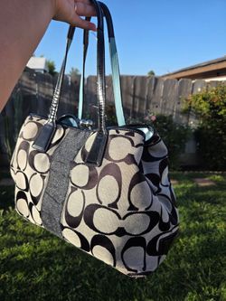 Vintage coach kisslock purse
