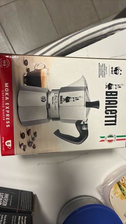 Bialetti Moka Express 6-Cup Espresso Maker