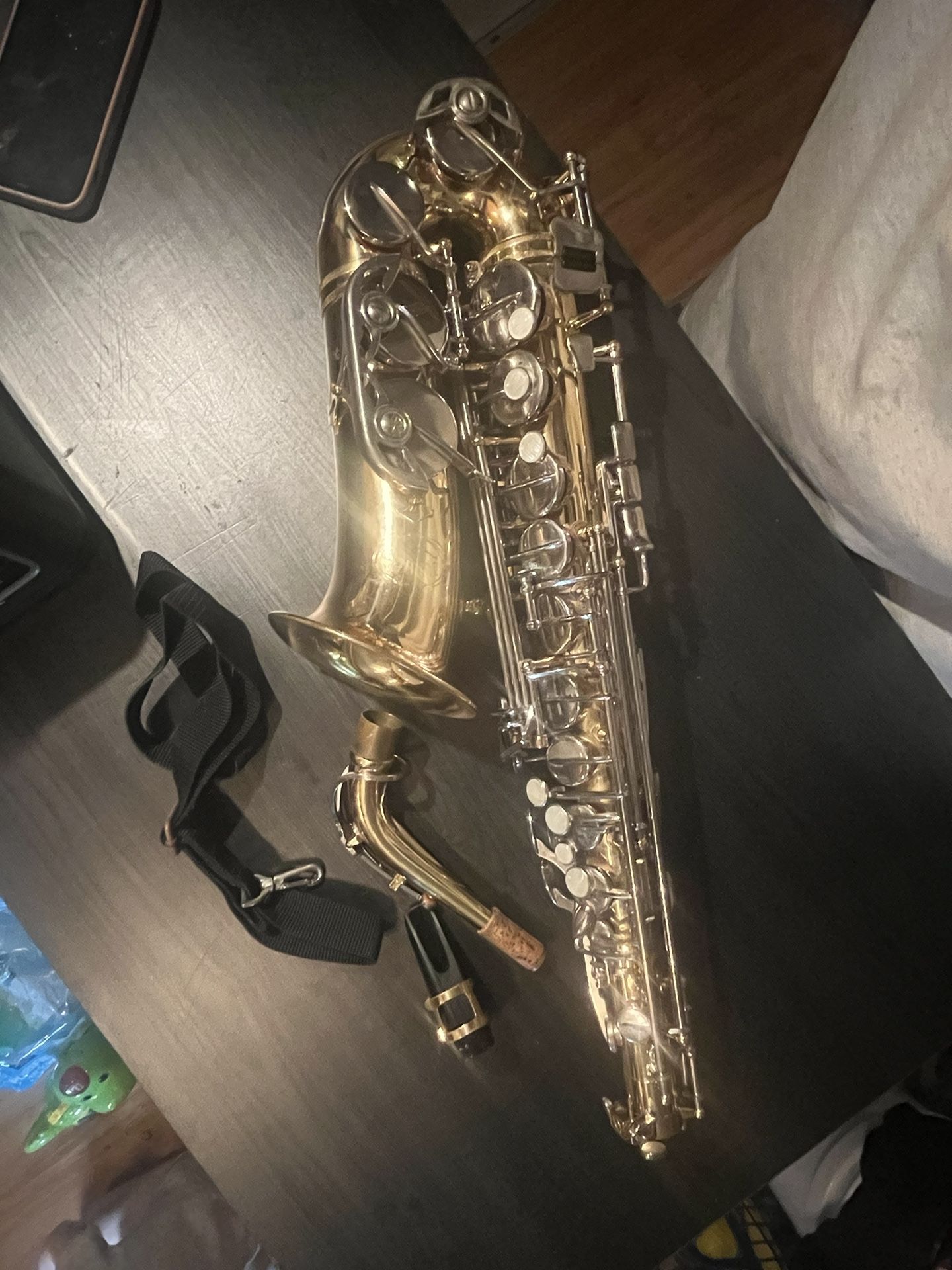 Saxophone JAS – 669–667