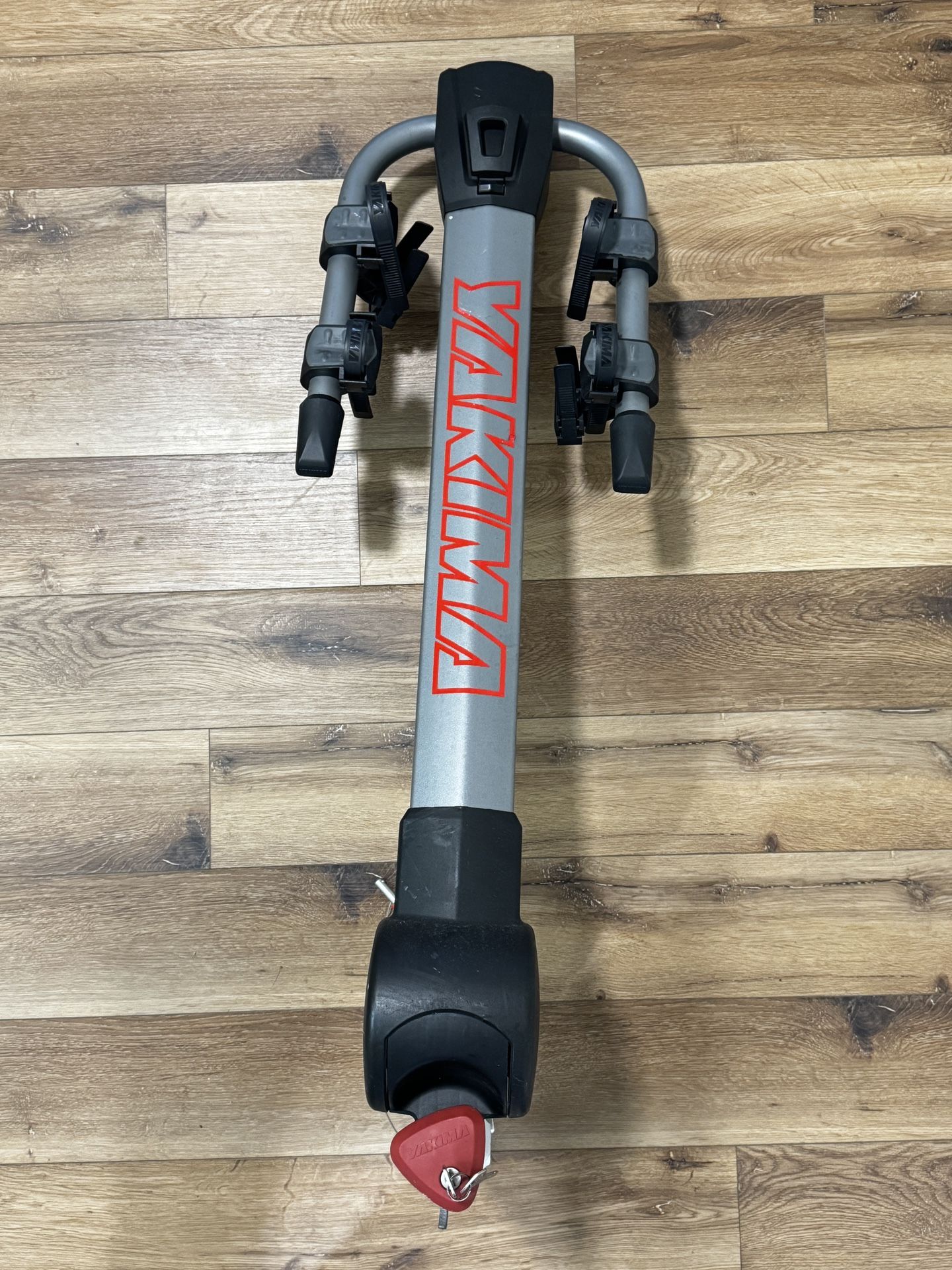 Yakima 2 Bike Tow Carrier