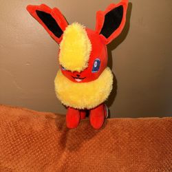 Pokémon Flareon Plush Toy