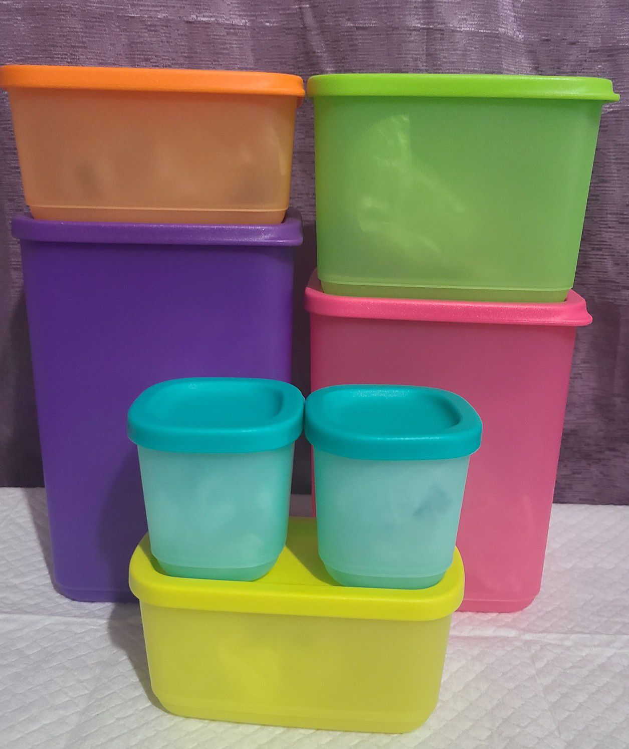 Tupperware - Storage Containers (7pcs)