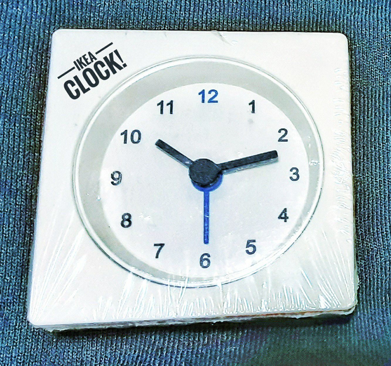 Ikea MIB unused moderne small white plastic quartz alarm clock