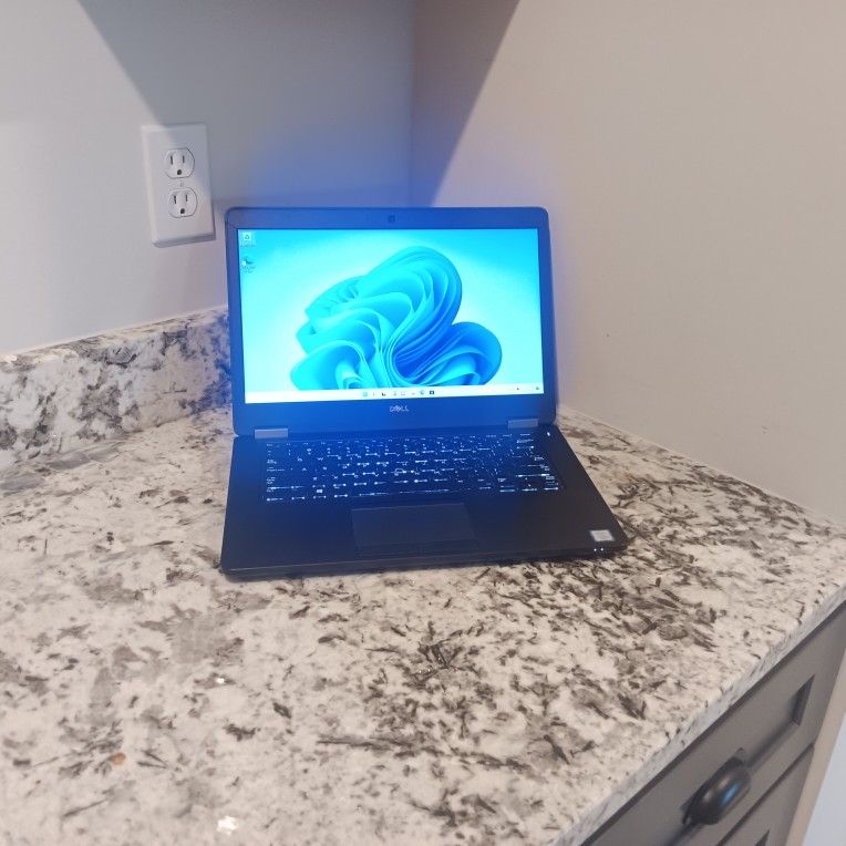 Intel i5 8gb ram laptop laptops computer computers pc pcs personal dell dells windows 11