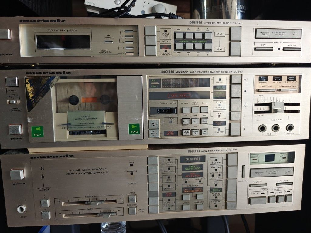 Marantz Vintage Mid-century Audio Vintage audio receiver