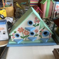 Custom Birdhouse